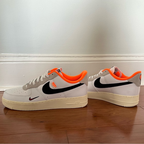 Nike Air Force 1 Low 07 Hoops - Picture 3 of 4